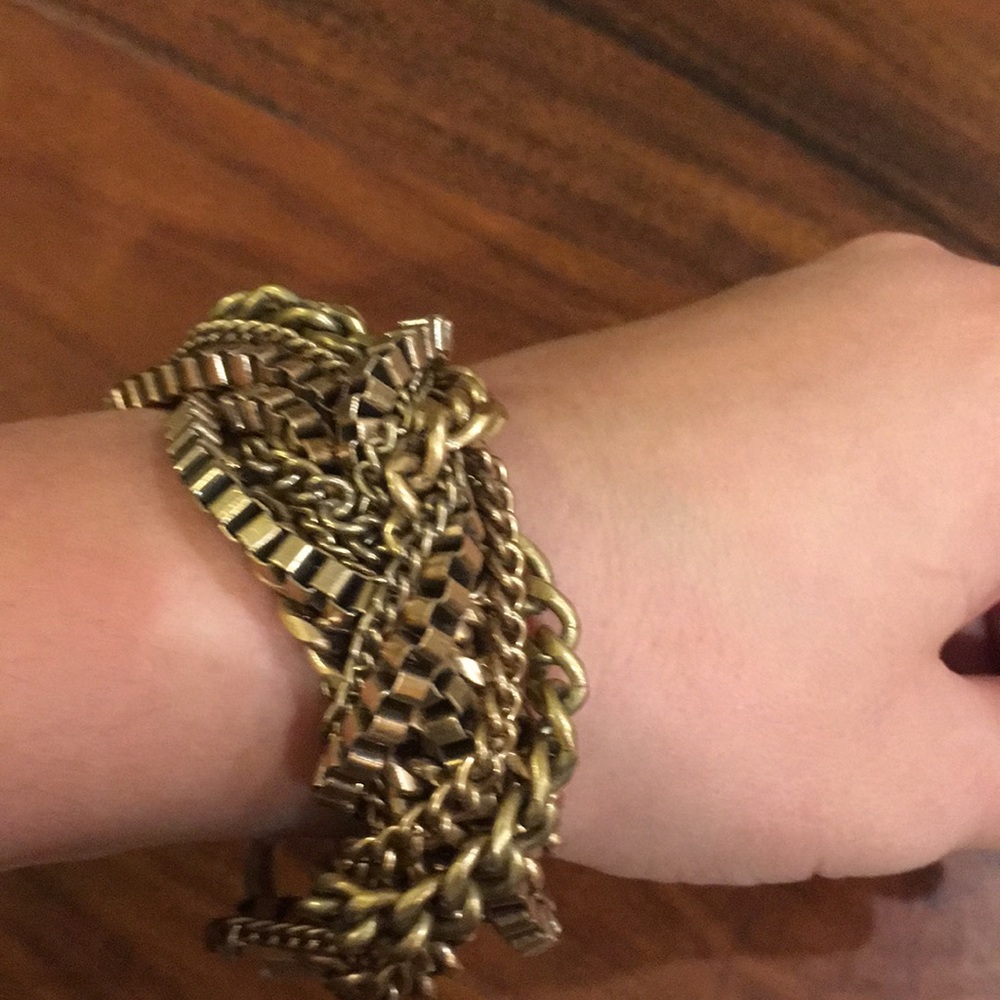Bracelet